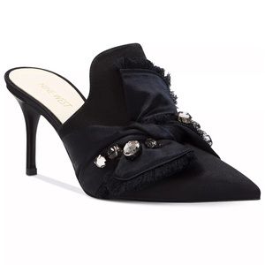 Nine West Black Heels with diamonds